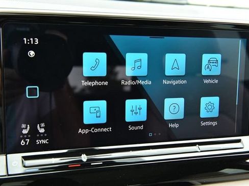 Certified 2026 Volkswagen Atlas SE w/ Panoramic Sunroof Package FWD image 14