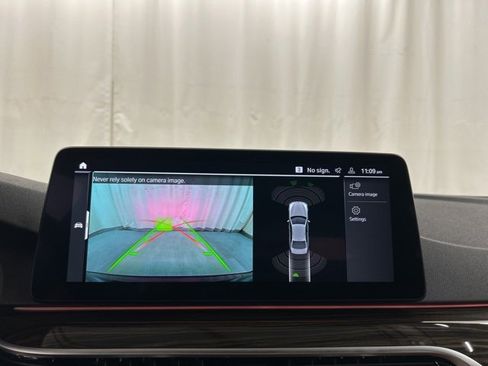 Used 2023 BMW 540i xDrive w/ M Sport Package image 15