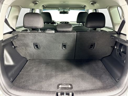 Used 2018 Kia Soul + FWD image 34