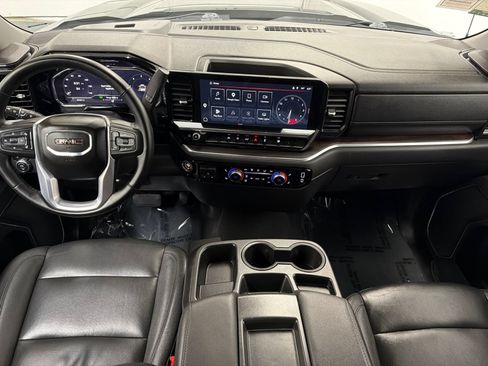 Used 2025 GMC Sierra 1500 SLT AWD/4WD image 20
