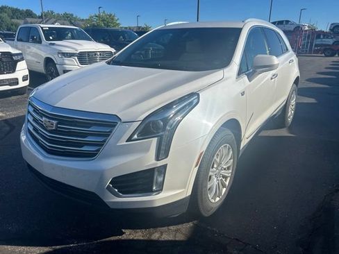Used 2019 Cadillac XT5 FWD image 1