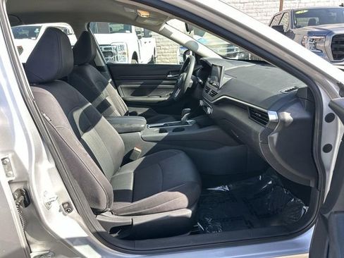 Used 2020 Nissan Altima 2.5 S image 25