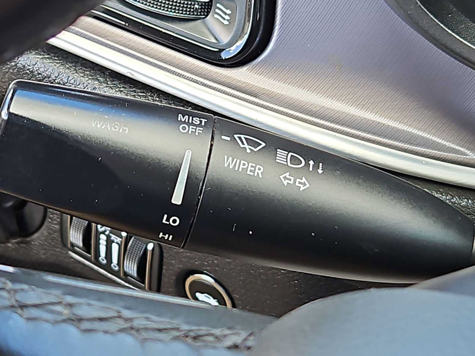 Used 2020 Dodge Challenger SXT RWD image 24