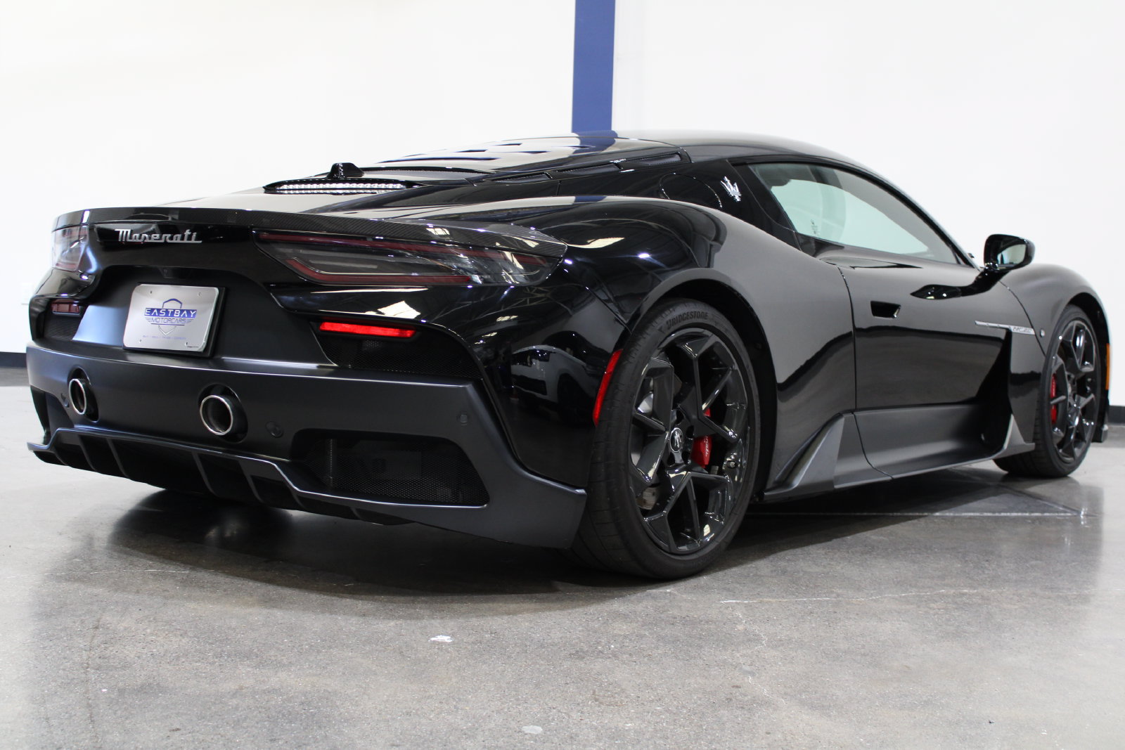Used 2022 Maserati MC20 Coupe RWD image 22