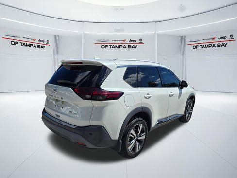 Used 2021 Nissan Rogue SL AWD/4WD image 6