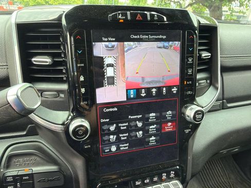 Used 2020 RAM 3500 Laramie AWD/4WD image 11
