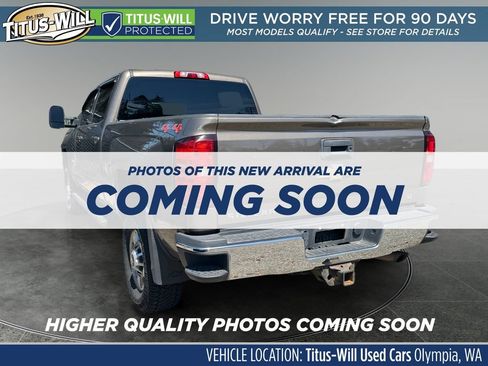 Used 2015 Chevrolet Silverado 2500 LT AWD/4WD image 2