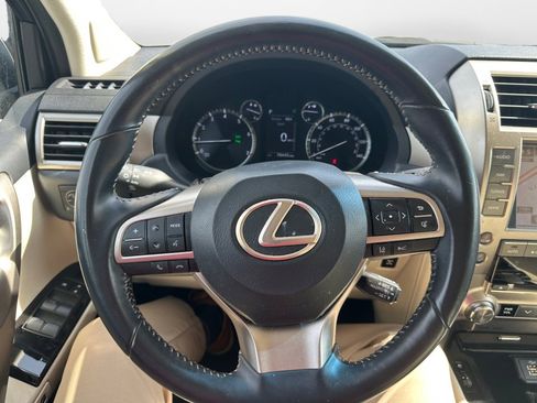 Used 2020 Lexus GX 460 w/ Navigation Package image 10