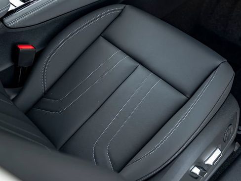 New 2026 Audi Q3 quattro 2.0T AWD/4WD image 36