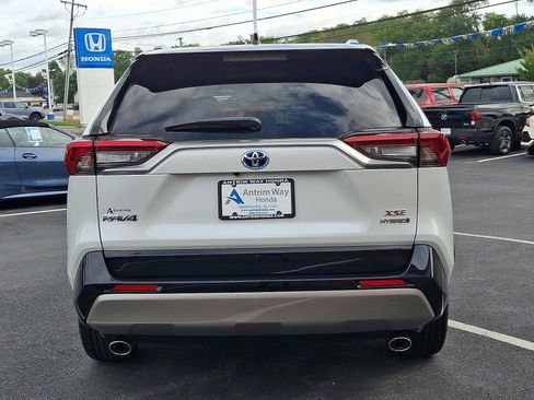 Used 2023 Toyota RAV4 XSE w/ XSE Grade Weather Package AWD/4WD image 5