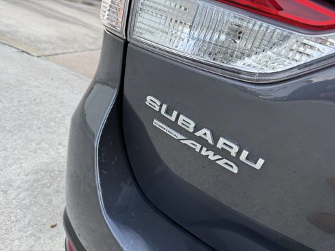 Used 2022 Subaru Forester Premium AWD/4WD image 42
