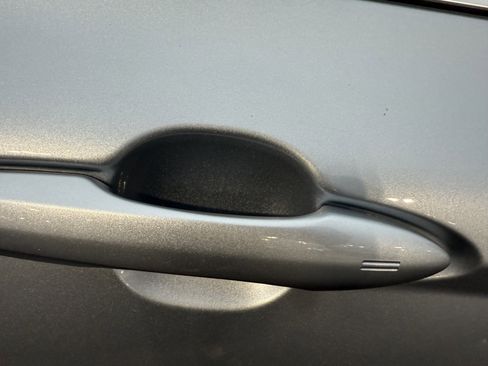 Certified 2019 Toyota Camry LE image 2