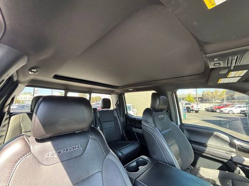 Used 2020 Ford F150 Raptor w/ Equipment Group 802A Luxury AWD/4WD image 20