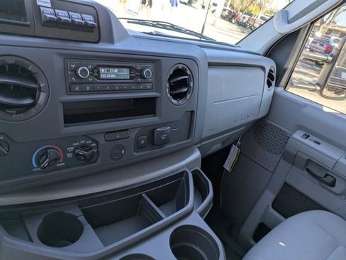 New 2026 Ford E-350 and Econoline 350 Super Duty w/ Power Equipment Group image 19