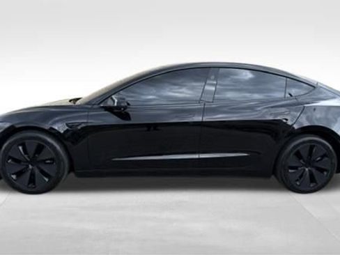 Used 2025 Tesla Model 3 Long Range AWD/4WD image 10