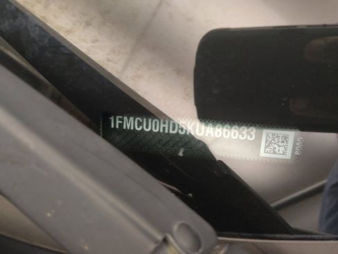 Used 2019 Ford Escape SEL FWD image 33