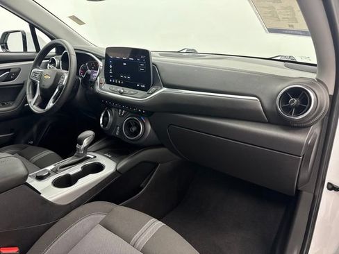 Used 2024 Chevrolet Blazer LT w/ Convenience Package FWD image 28