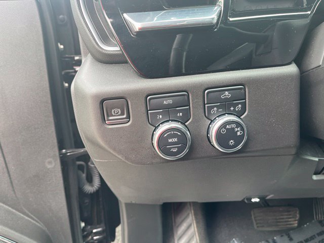 Used 2023 GMC Sierra 1500 SLE AWD/4WD image 24