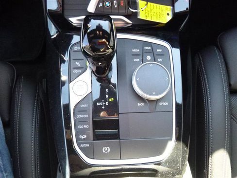 Used 2023 BMW X3 xDrive30i image 16