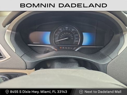 Used 2017 Lincoln MKZ Premiere image 21