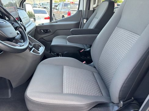 Used 2024 Ford Transit 350 XLT image 16