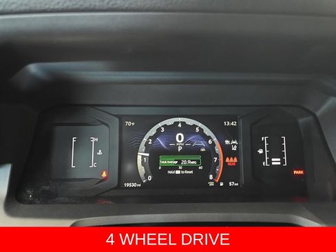 Used 2024 Toyota Tacoma SR5 AWD/4WD image 19