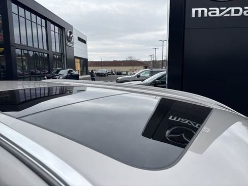 Certified 2024 MAZDA CX-90 Plug-In Hybrid w/ Premium Pkg image 20