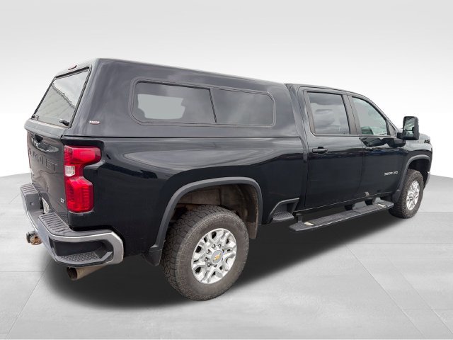Used 2023 Chevrolet Silverado 3500 LT w/ Convenience Package AWD/4WD image 4