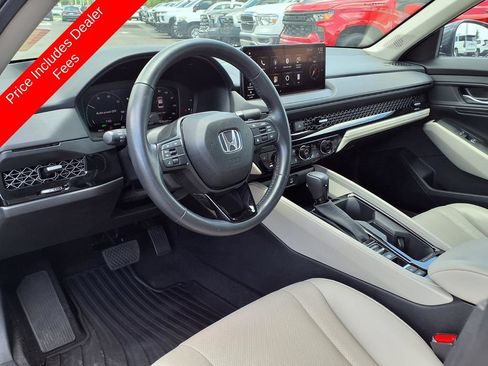 Used 2024 Honda Accord EX-L image 19