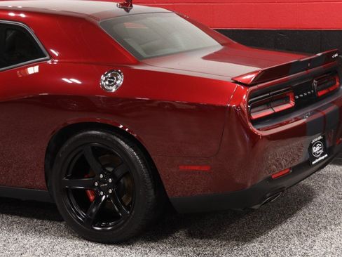 Used 2018 Dodge Challenger SRT w/ Technology Group RWD image 28