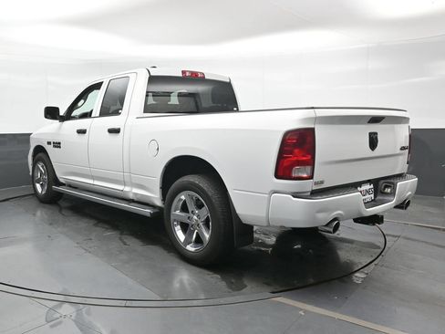 Used 2016 RAM 1500 Express AWD/4WD image 10