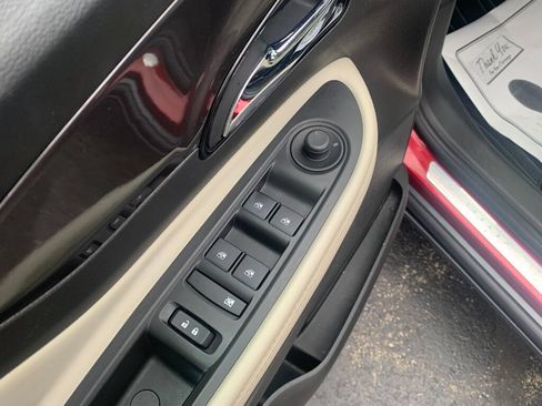 Used 2019 Buick Encore Essence AWD/4WD image 10