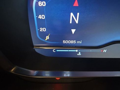 Used 2024 Chevrolet Tahoe Z71 w/ Luxury Package image 36