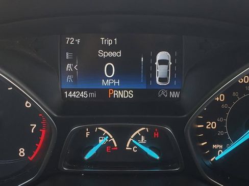 Used 2019 Ford Escape SE AWD/4WD image 16