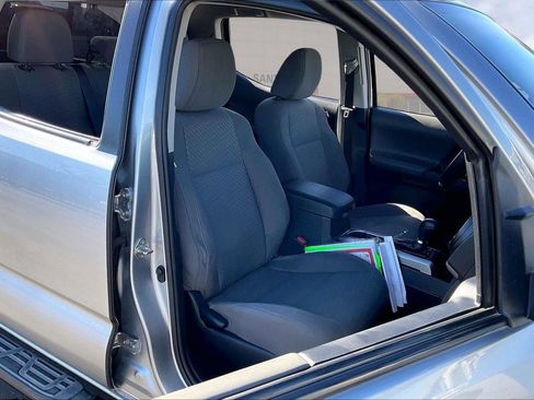 Certified 2020 Toyota Tacoma SR5 image 7