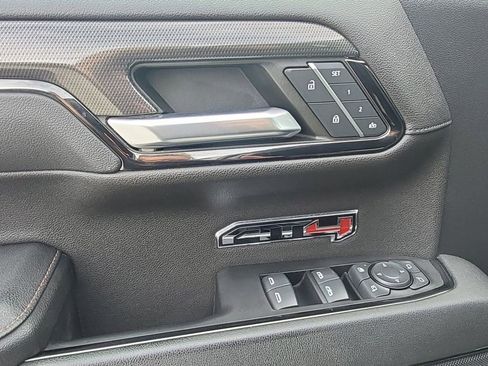 Used 2023 GMC Sierra 1500 AT4 w/ AT4 Preferred Package image 29