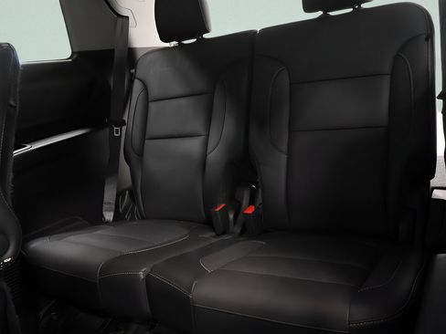 Used 2019 GMC Acadia SLT w/ LPO, Floor Liner Package FWD image 25