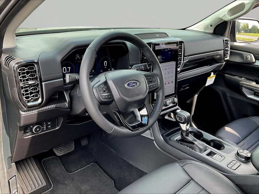 New 2026 Ford Ranger Lariat w/ FX4 Off-Road Package AWD/4WD image 7