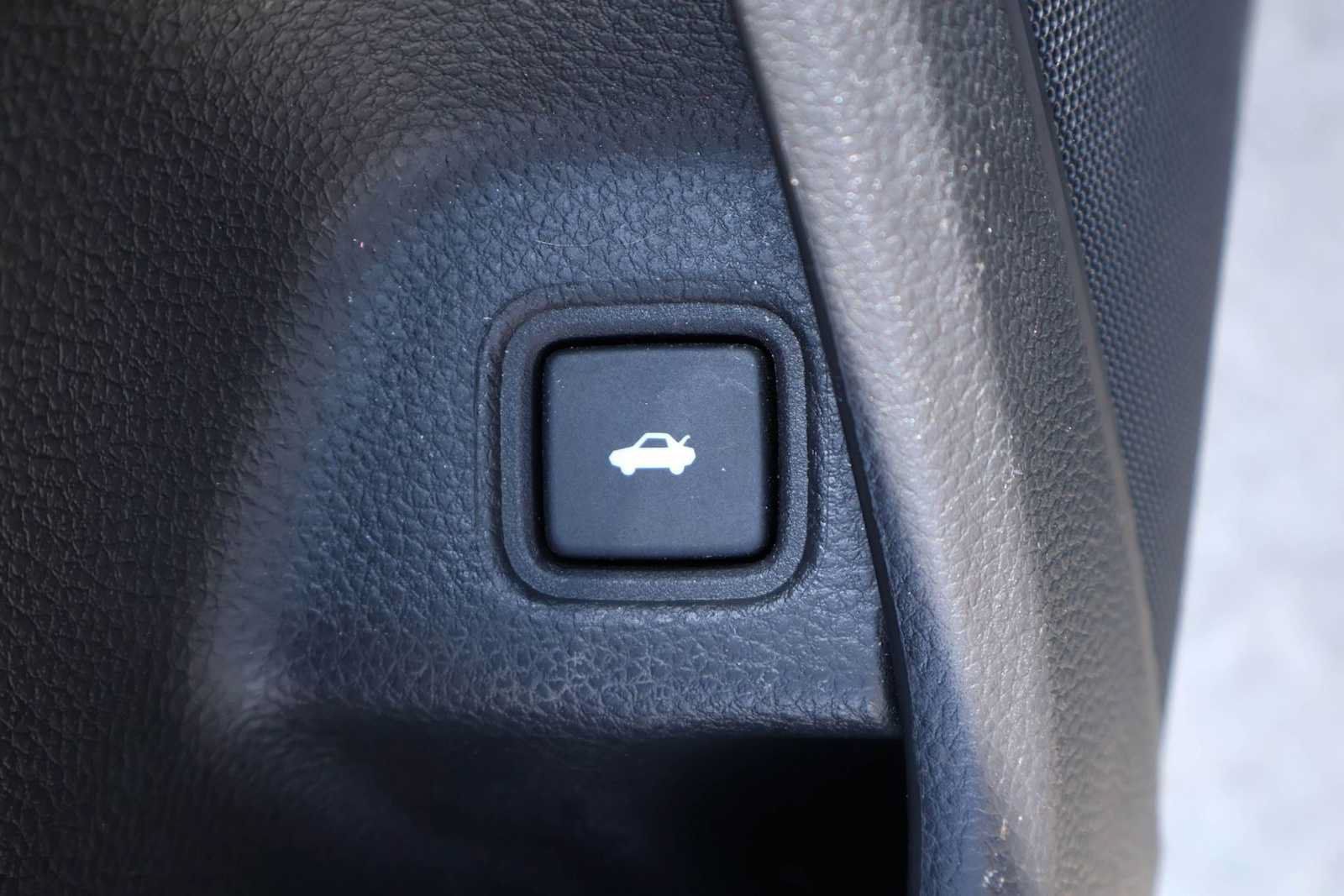 Used 2019 Honda Accord Sport image 28