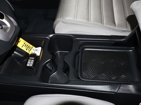 Used 2019 Honda CR-V EX image 32