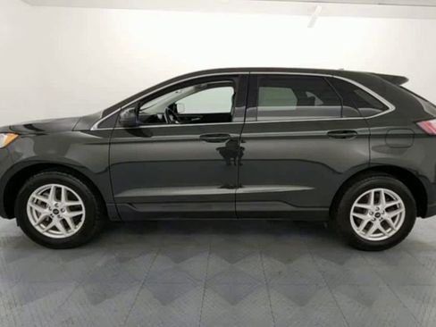 Used 2022 Ford Edge SEL image 5