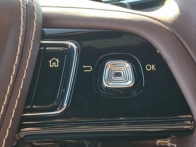 Used 2023 Lincoln Aviator Black Label w/ Jet Package AWD/4WD image 22