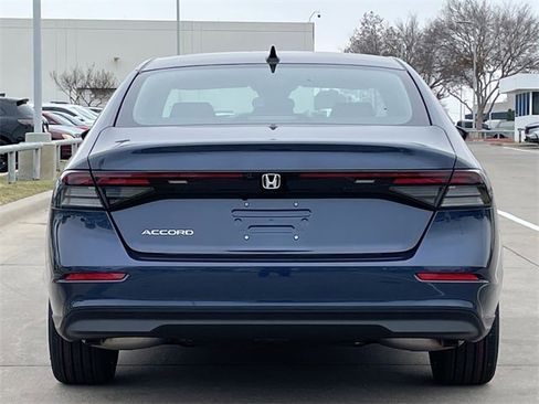 New 2026 Honda Accord SE image 5