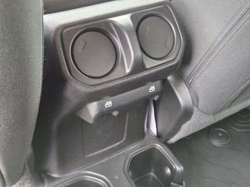 Used 2020 Jeep Wrangler Unlimited Sport AWD/4WD image 10