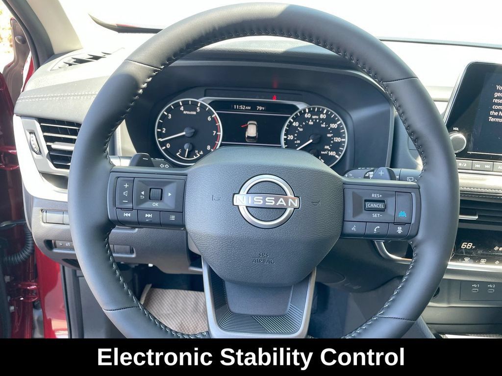 Certified 2026 Nissan Rogue SV AWD/4WD image 39