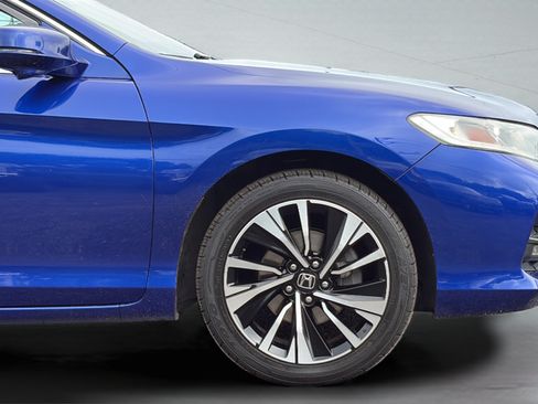 Used 2016 Honda Accord EX image 25