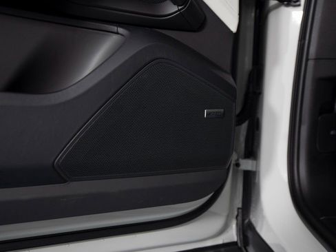 New 2026 Porsche Cayenne S image 15