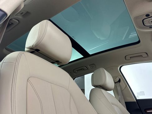 Used 2023 Audi Q5 2.0T Premium w/ Convenience Package image 16