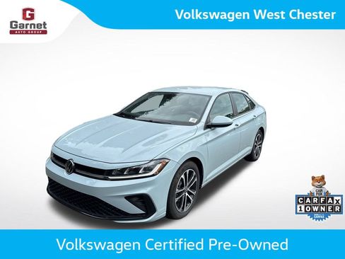 Used 2026 Volkswagen Jetta Sport FWD image 1