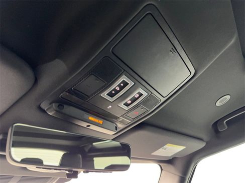 Used 2021 Land Rover Defender 90 X-Dynamic S image 67